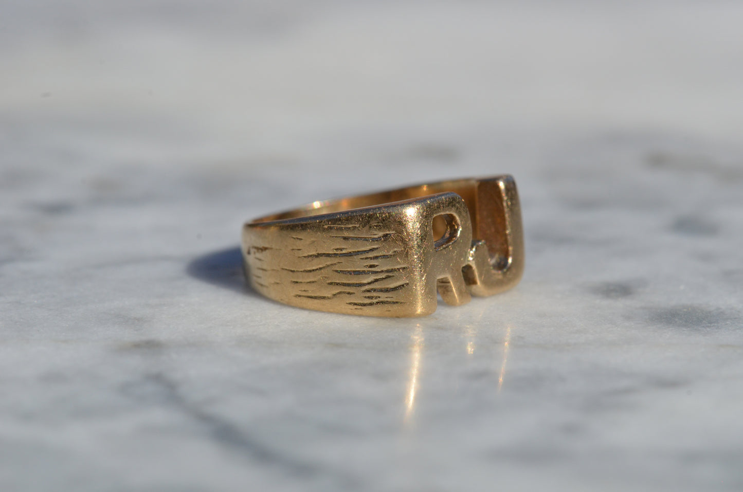 Heavy Letter Ring RJ