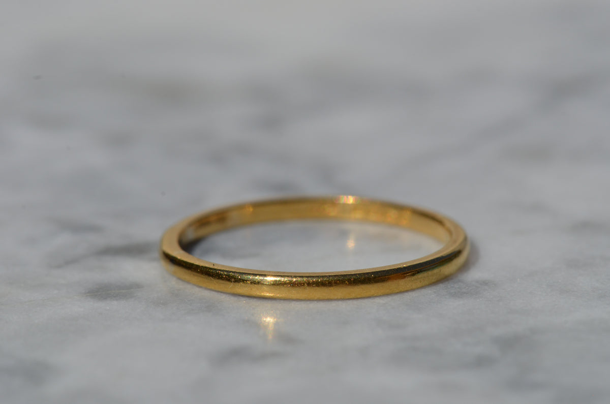 Narrow Estate 22k Band Size 10
