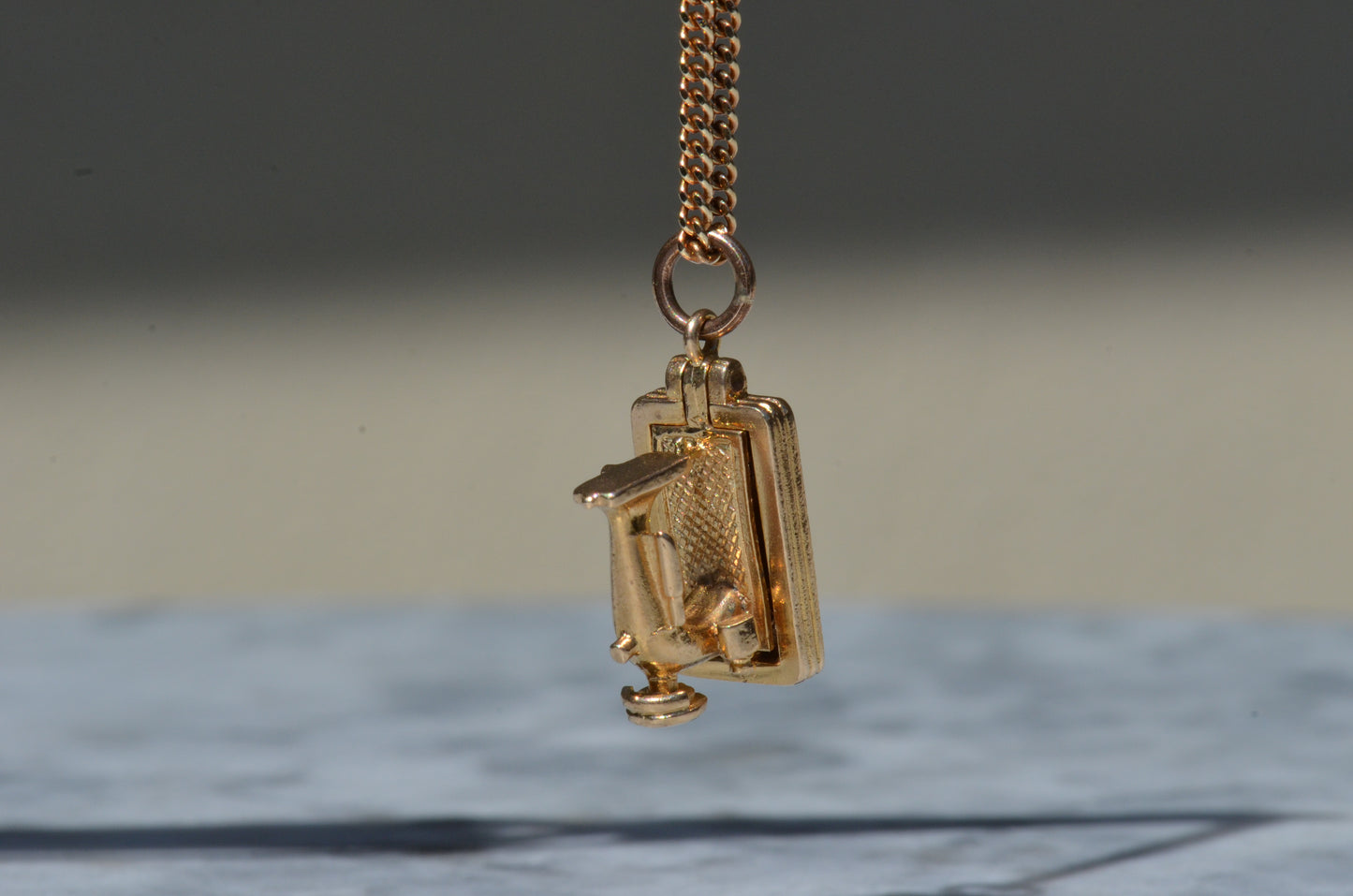 Articulated Sewing Machine Charm