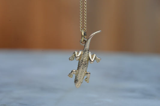 Midcentury Lizard Charm