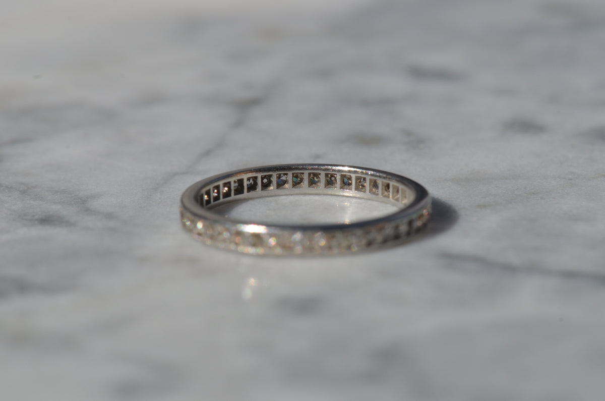 Chic Vintage Platinum Eternity Band