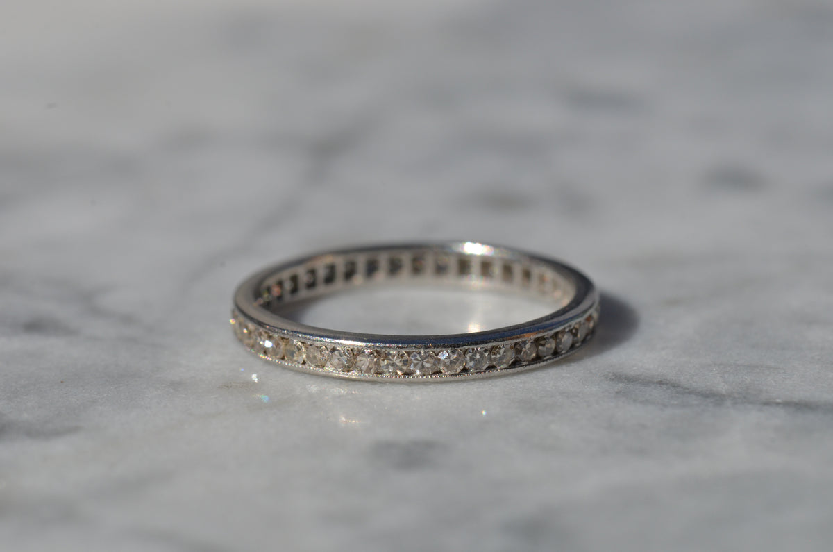 Chic Vintage Platinum Eternity Band