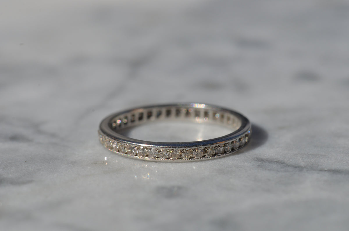 Chic Vintage Platinum Eternity Band