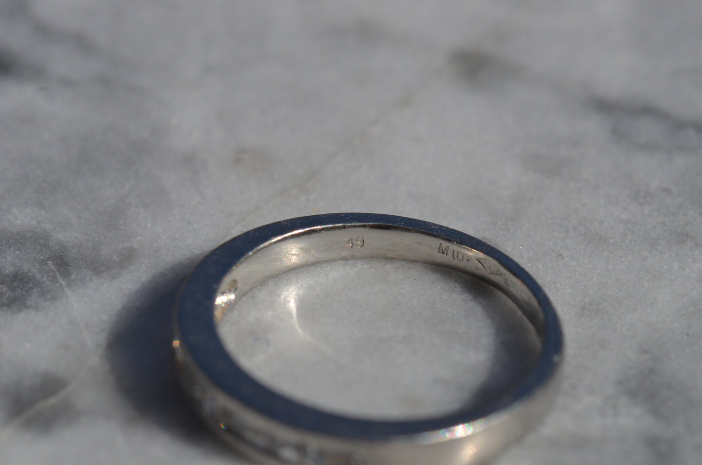 Crisp Estate Platinum Channel Band