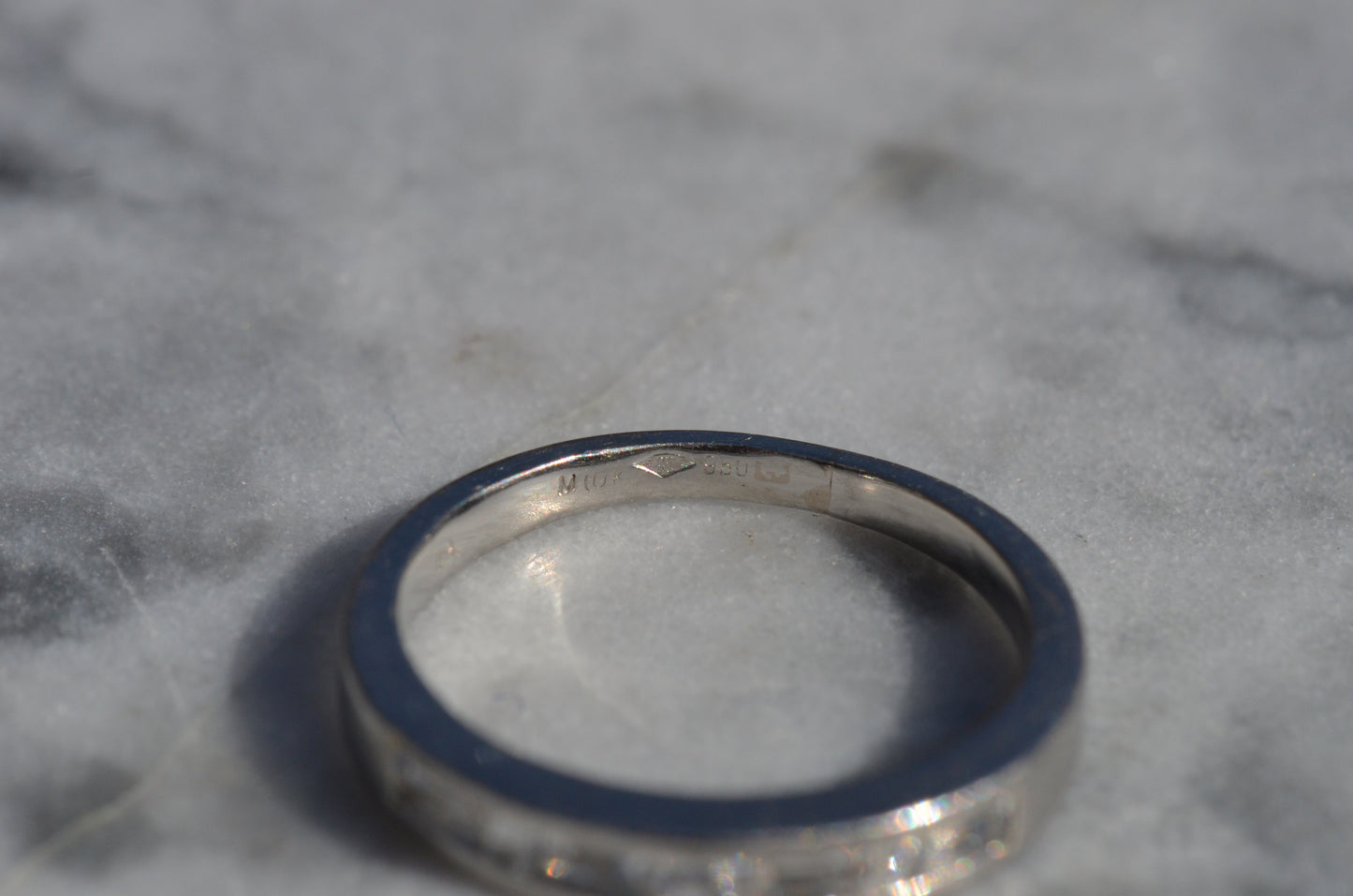 Crisp Estate Platinum Channel Band