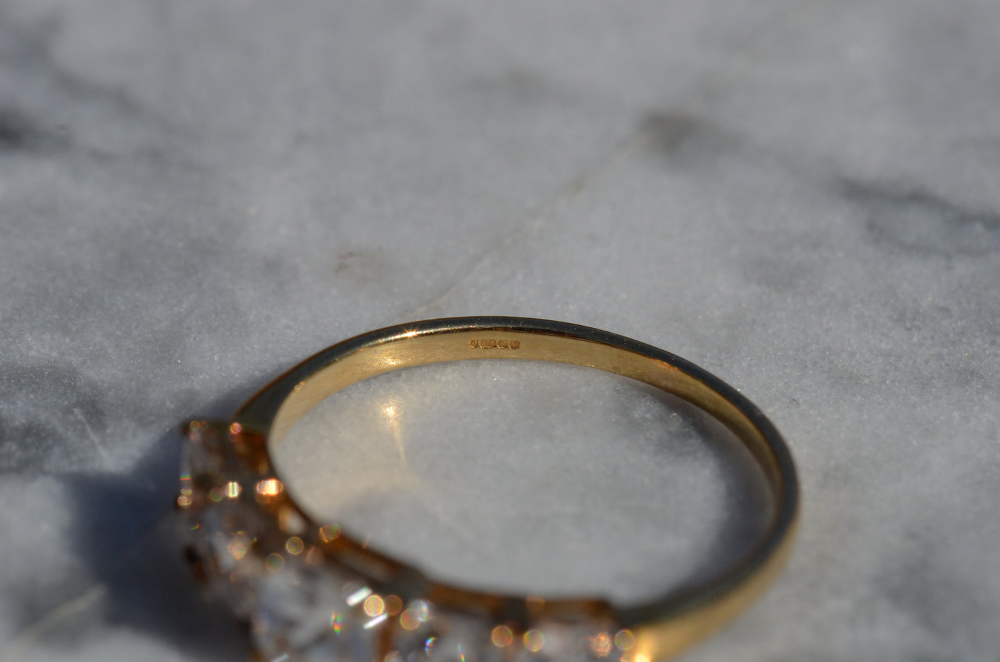 Chic Estate Zircon Five Stone Band