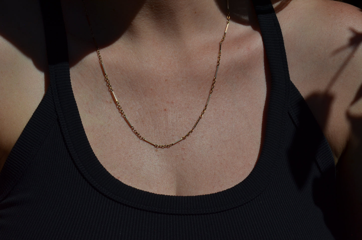 Antique Bar Station Chain