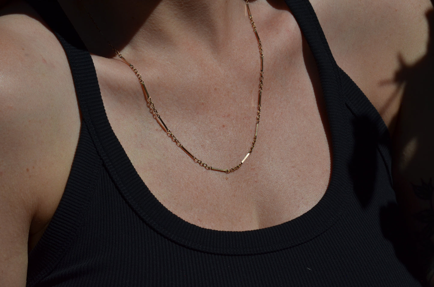 Antique Bar Station Chain