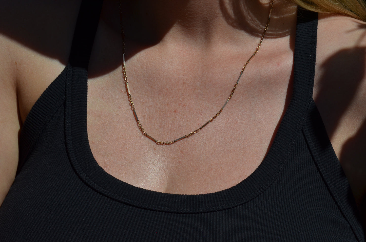 Antique Bar Station Chain