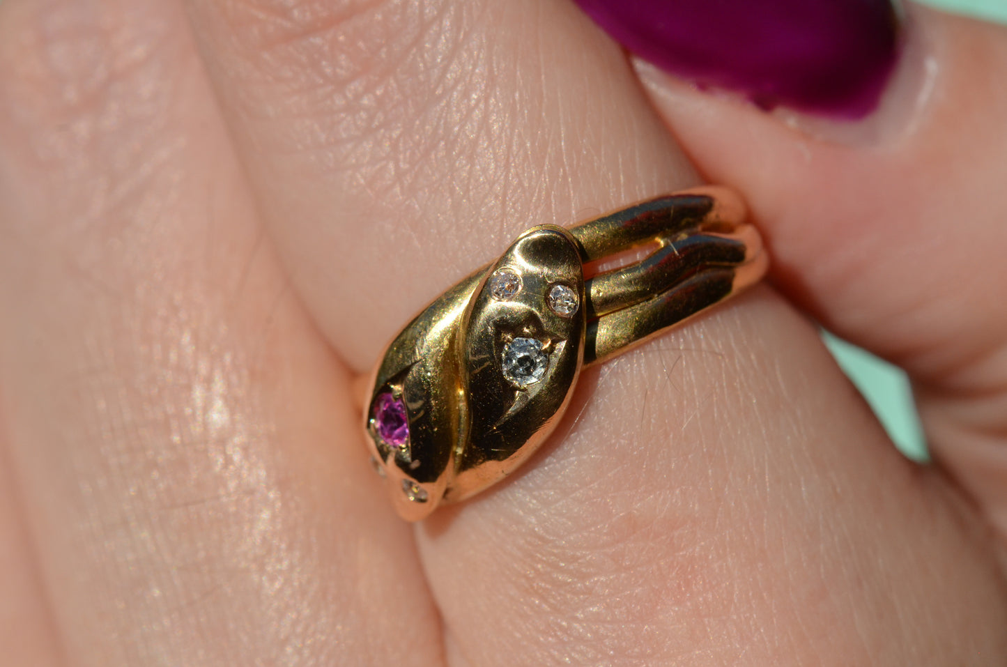 Romantic Victorian Twin Snakes Ring