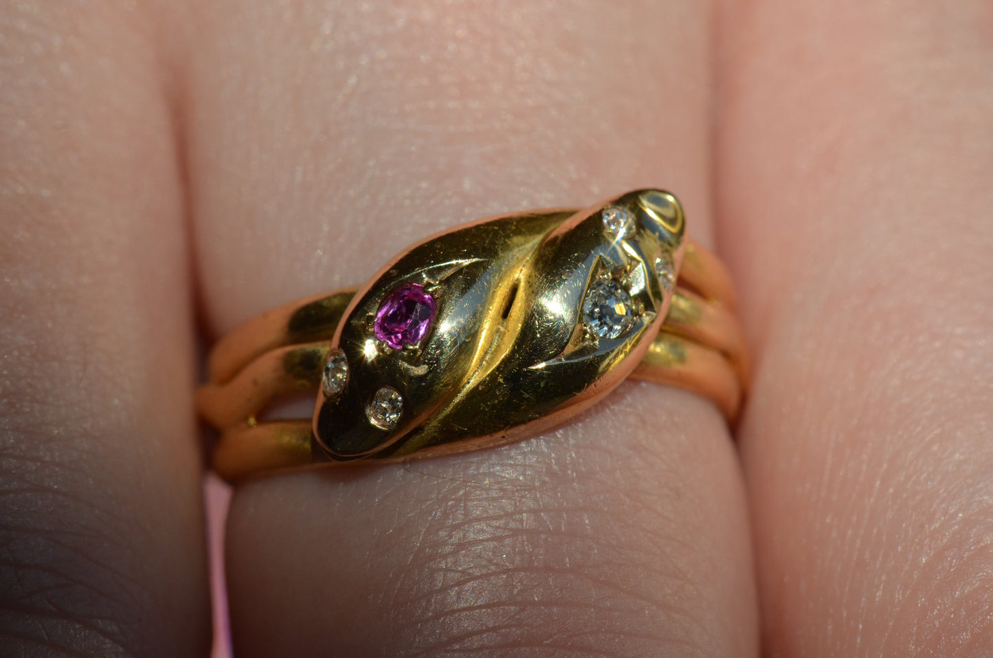 Romantic Victorian Twin Snakes Ring