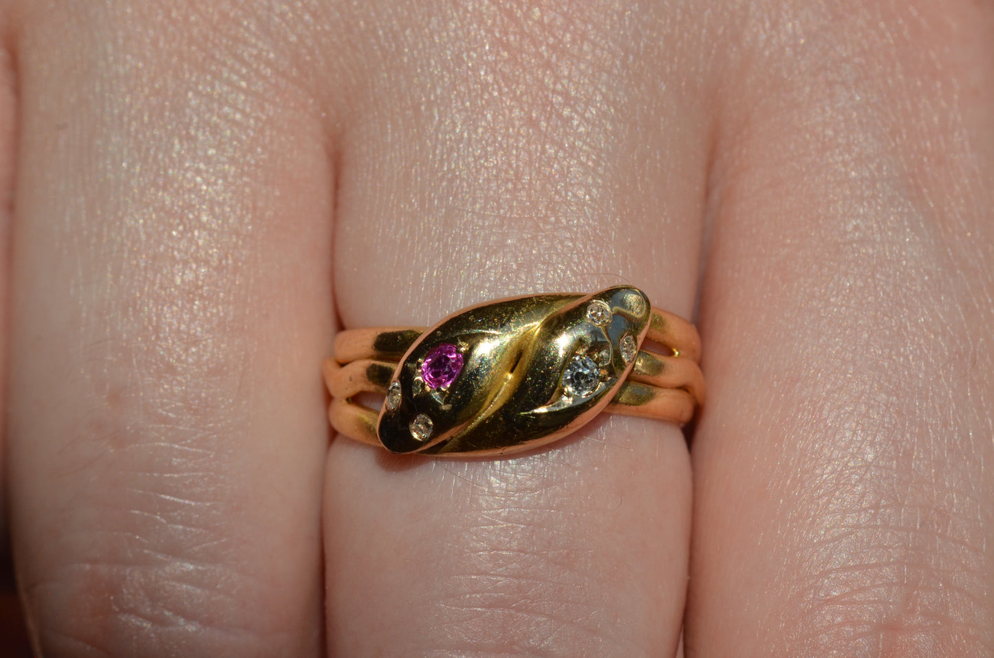 Romantic Victorian Twin Snakes Ring