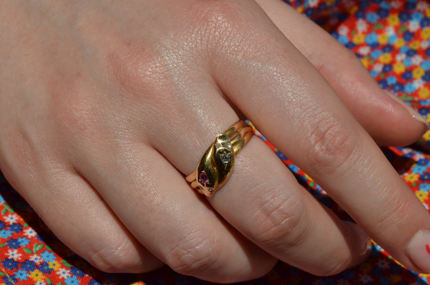 Romantic Victorian Twin Snakes Ring