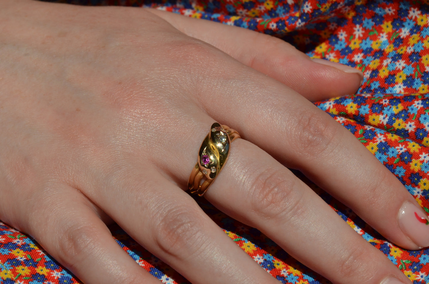 Romantic Victorian Twin Snakes Ring