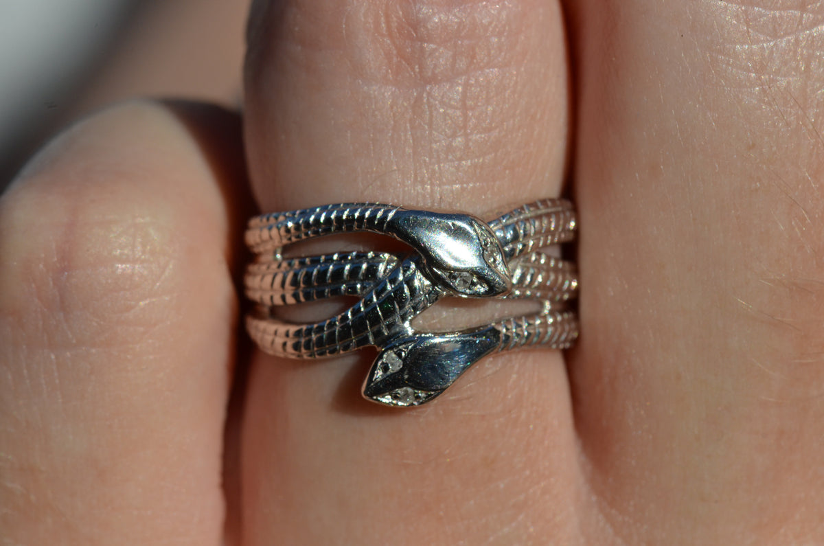 Slim Platinum Double Snake Ring