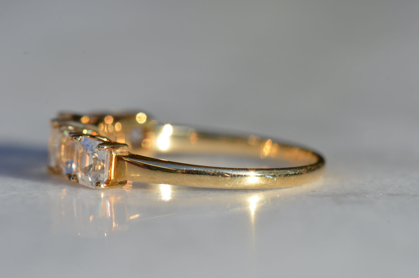 Chic Estate Zircon Five Stone Band