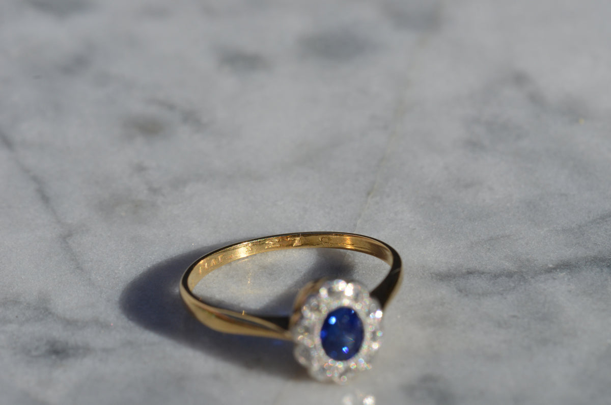 Rich Antique Sapphire Daisy Ring