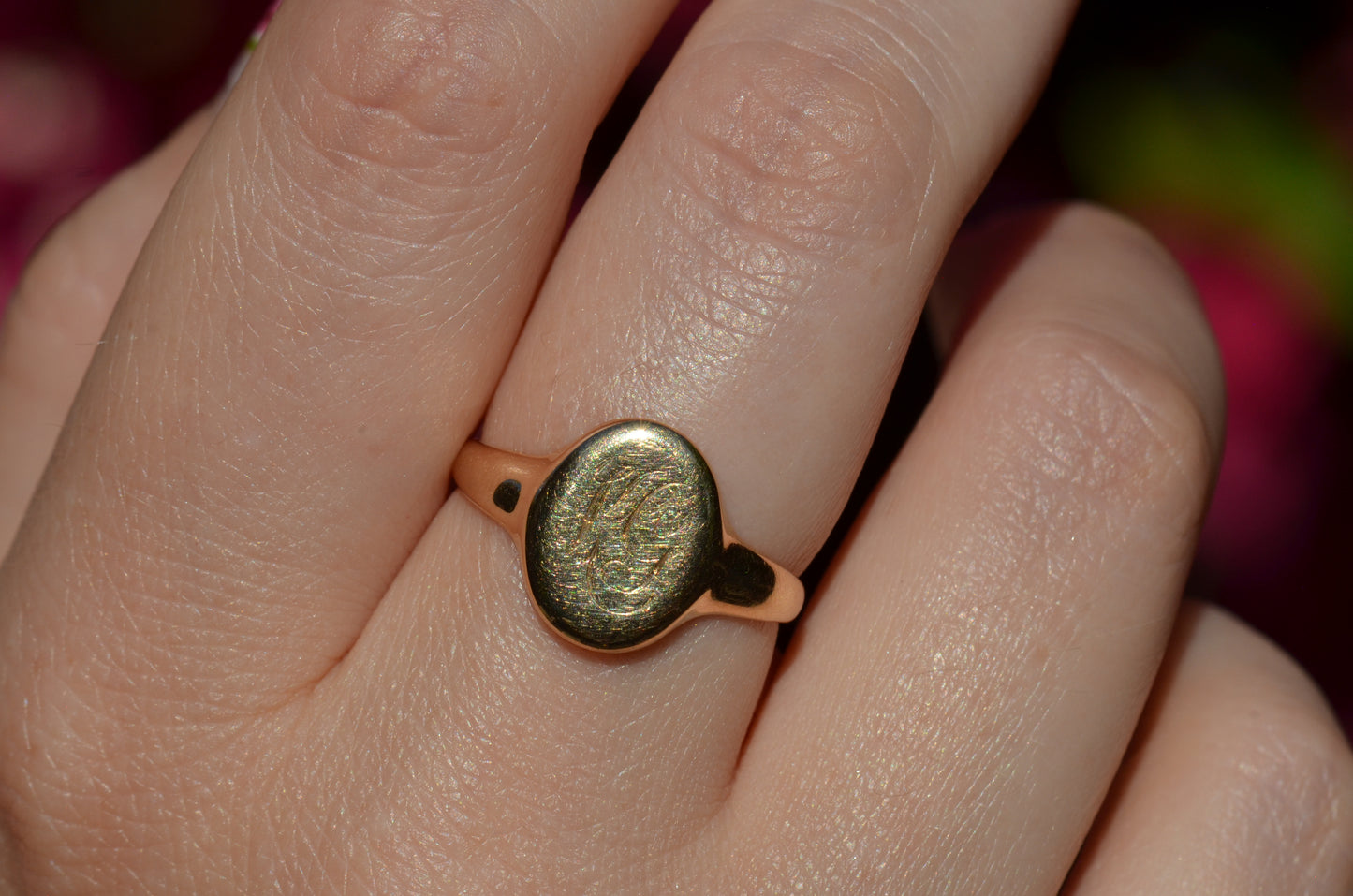 Smooth Antique Signet Ring KG