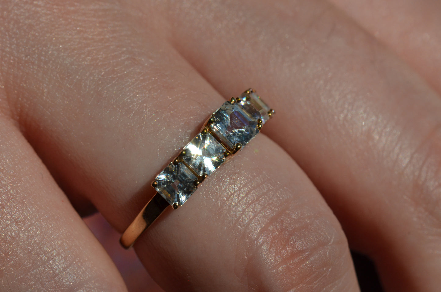 Chic Estate Zircon Five Stone Band