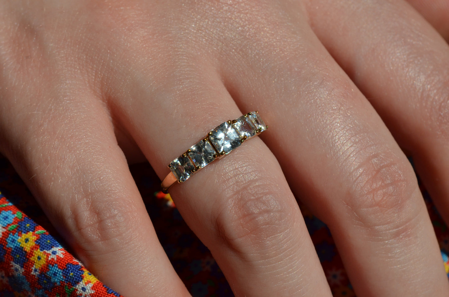 Chic Estate Zircon Five Stone Band