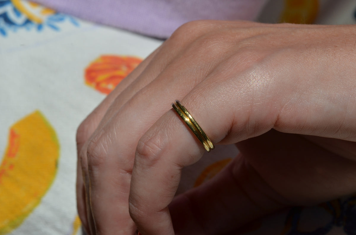 Chic Ribbed Band