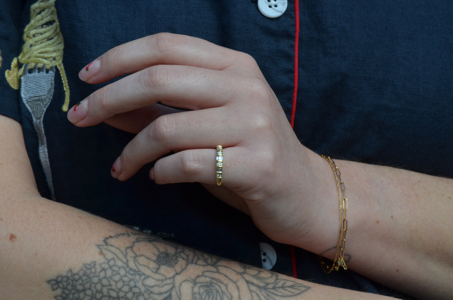 Scintillating Mixed Cut Diamond Band