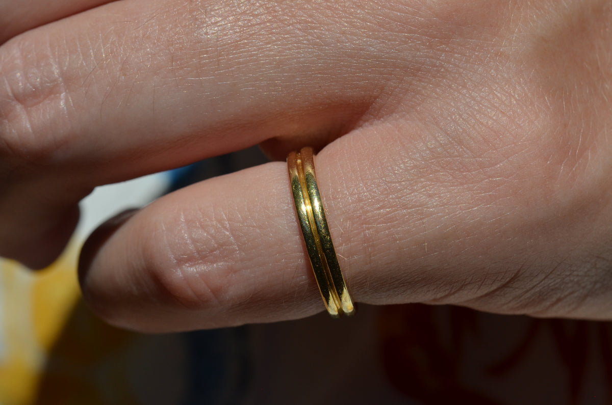 Chic Ribbed Band