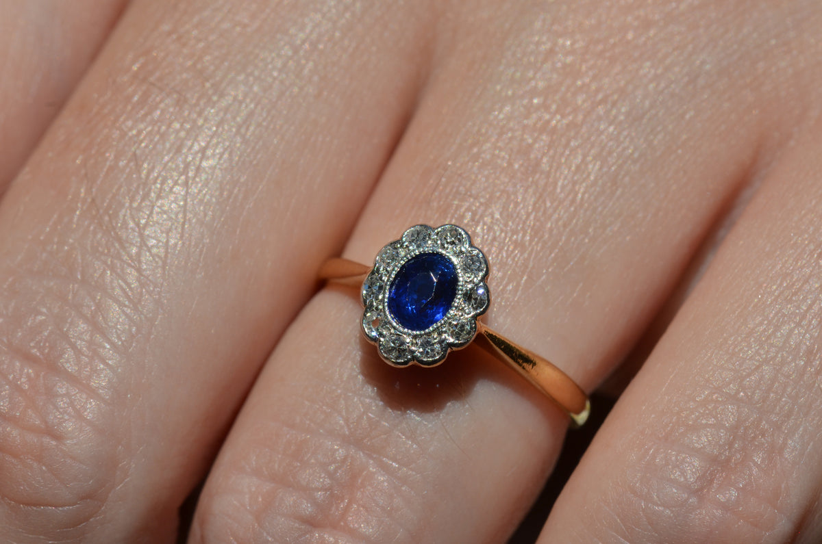 Rich Antique Sapphire Daisy Ring