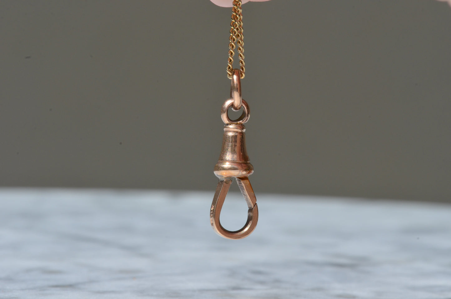 Versatile Vintage Swivel Dogclip