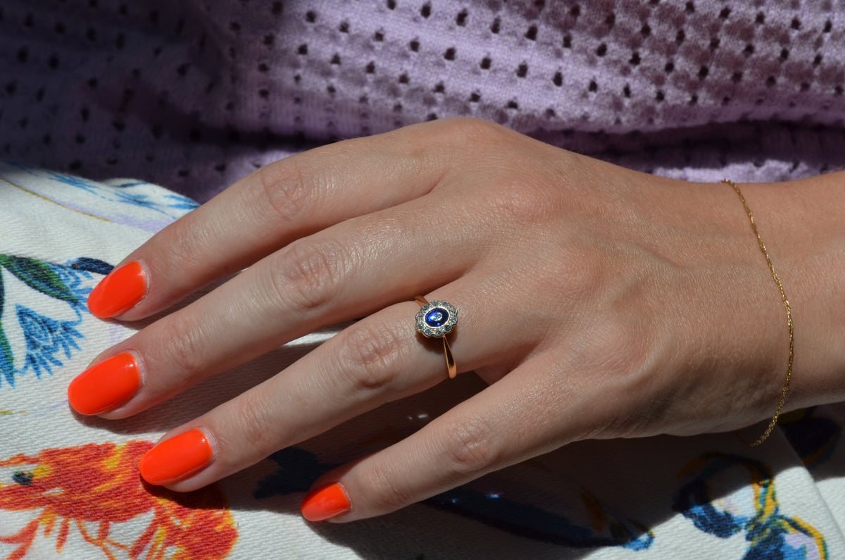 Rich Antique Sapphire Daisy Ring