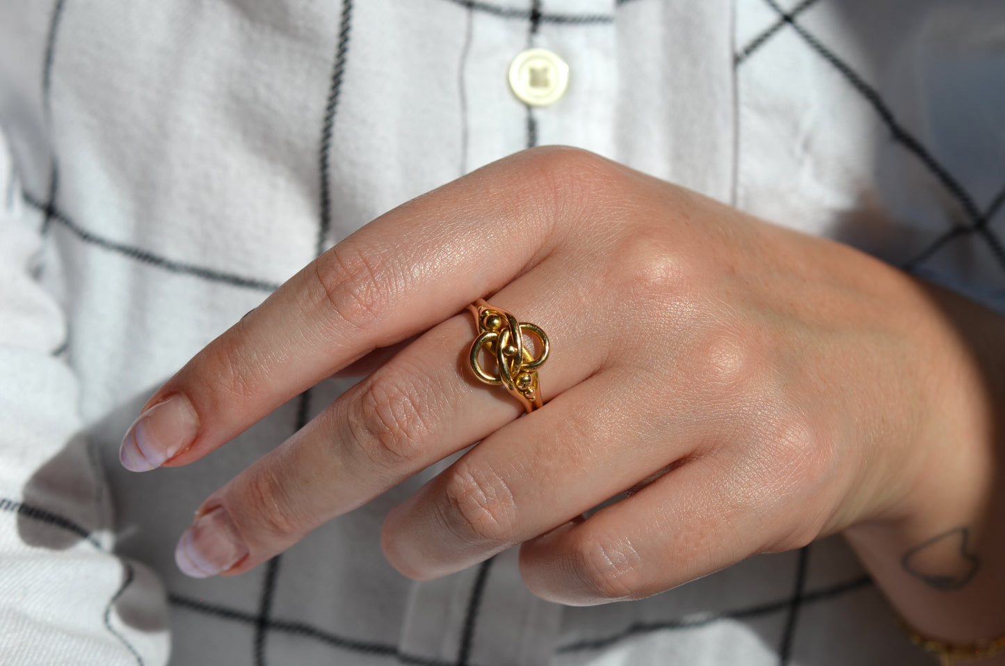 Lush Antique Lover's Knot Ring
