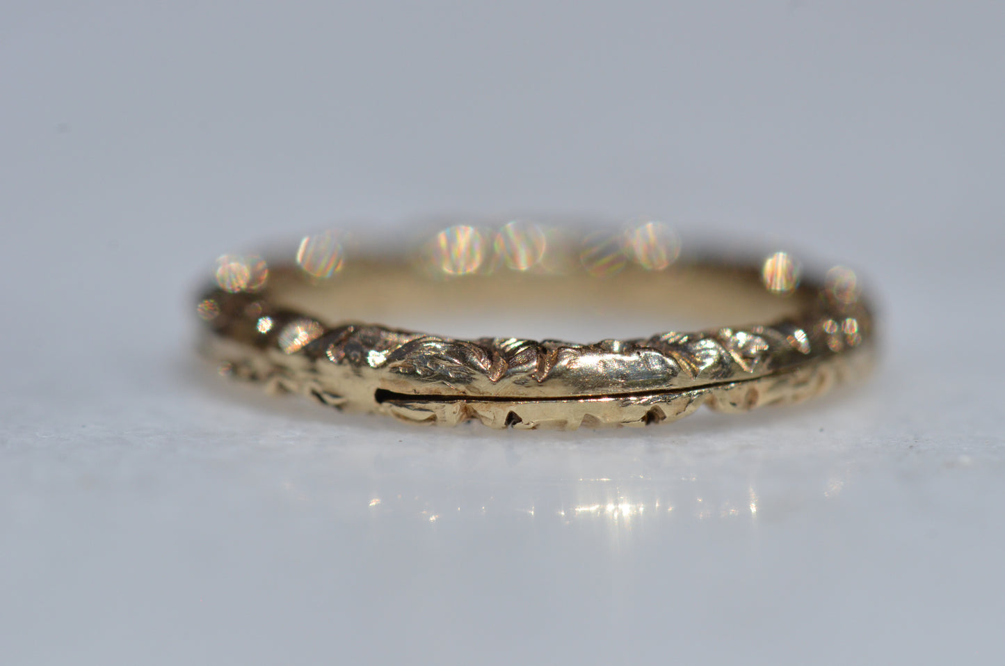 Crisp Antique Gold Split Ring