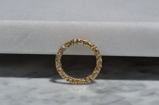 Crisp Antique Gold Split Ring