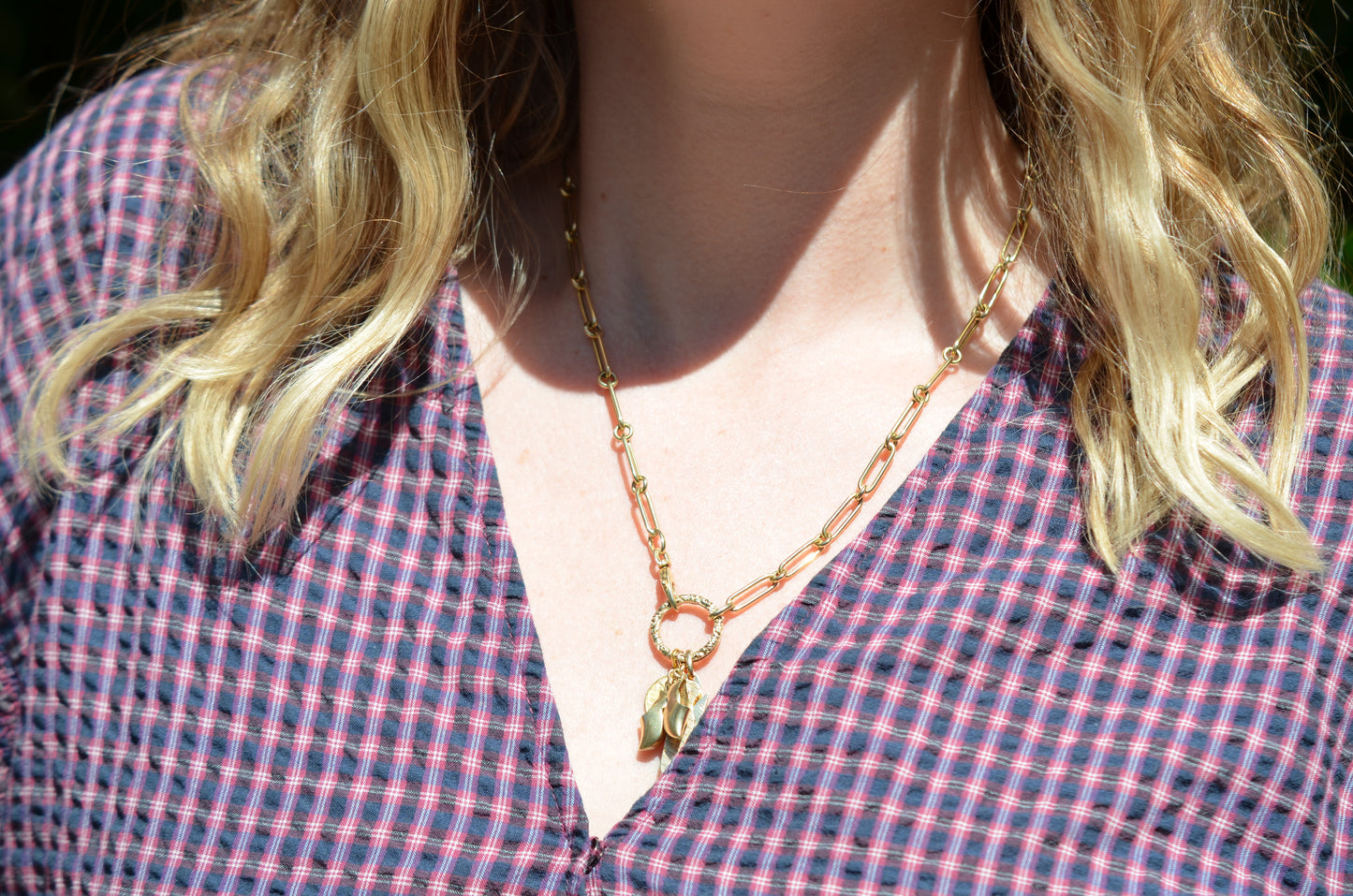 Crisp Antique Gold Split Ring