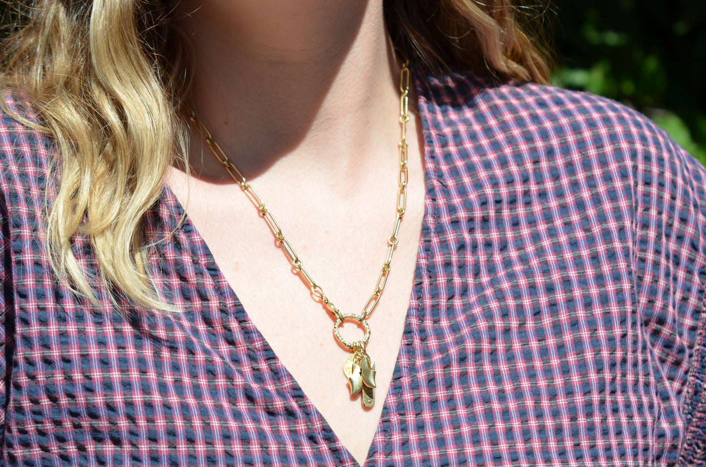 Crisp Antique Gold Split Ring