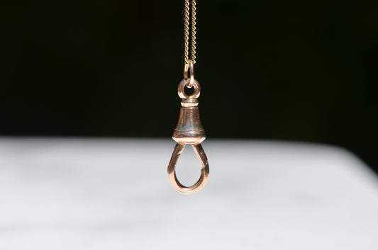 Rosy Vintage Dog Clip