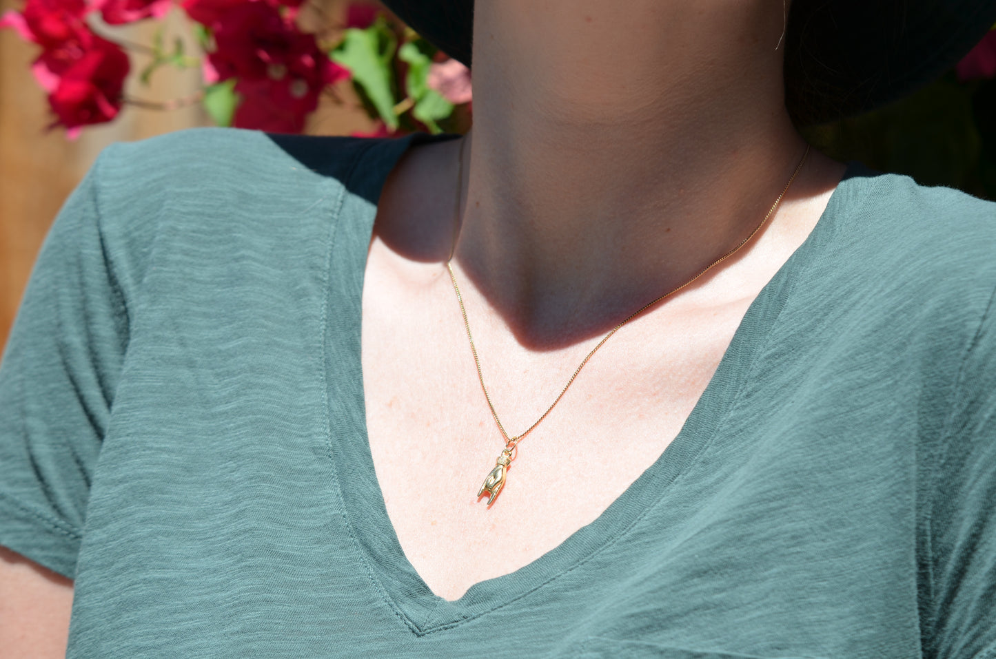 Classic Vintage Mano Cornuto