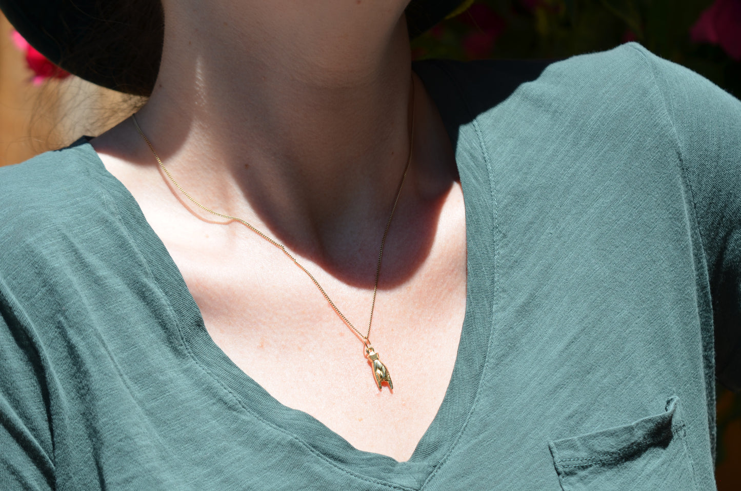 Classic Vintage Mano Cornuto