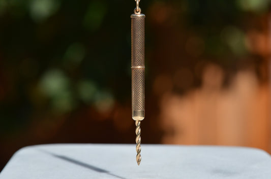 Hypnotic Vintage Gold Toothpick