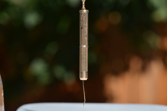 Cheeky Vintage Gold Toothpick