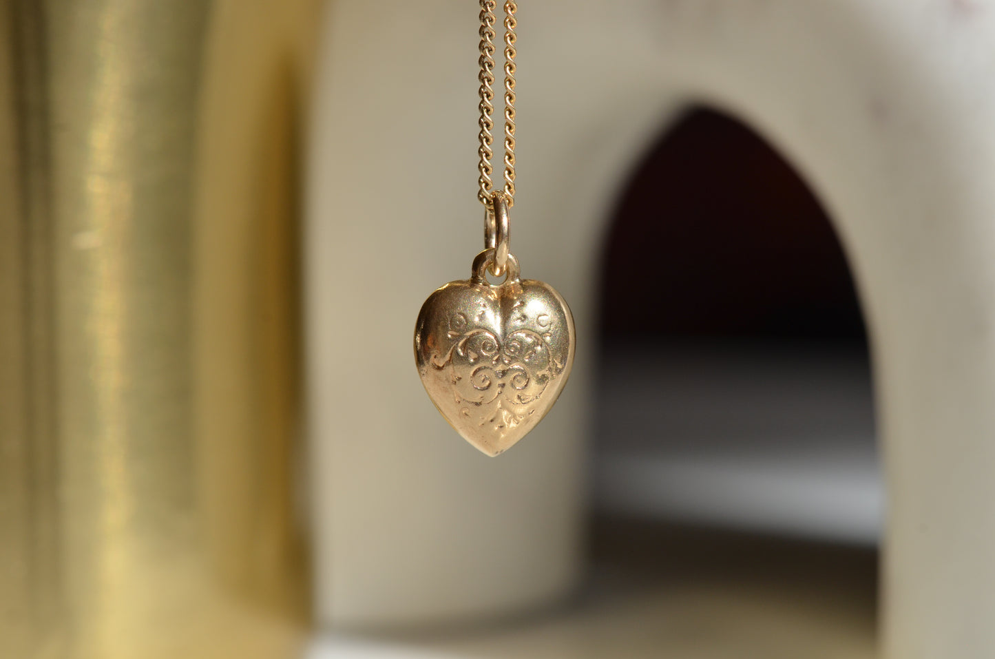 Detailed Vintage Heart Charm