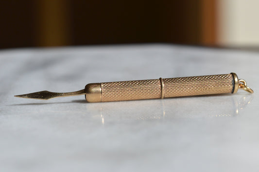 Chic Retractable Toothpick Charm