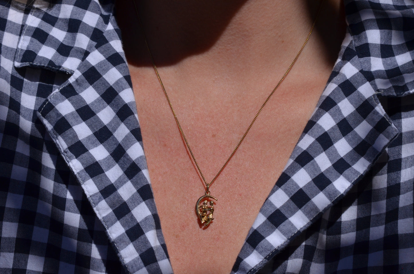 Amorous Vintage Moon Lovers Charm