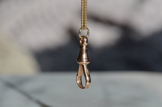 Essential Vintage Dog Clip