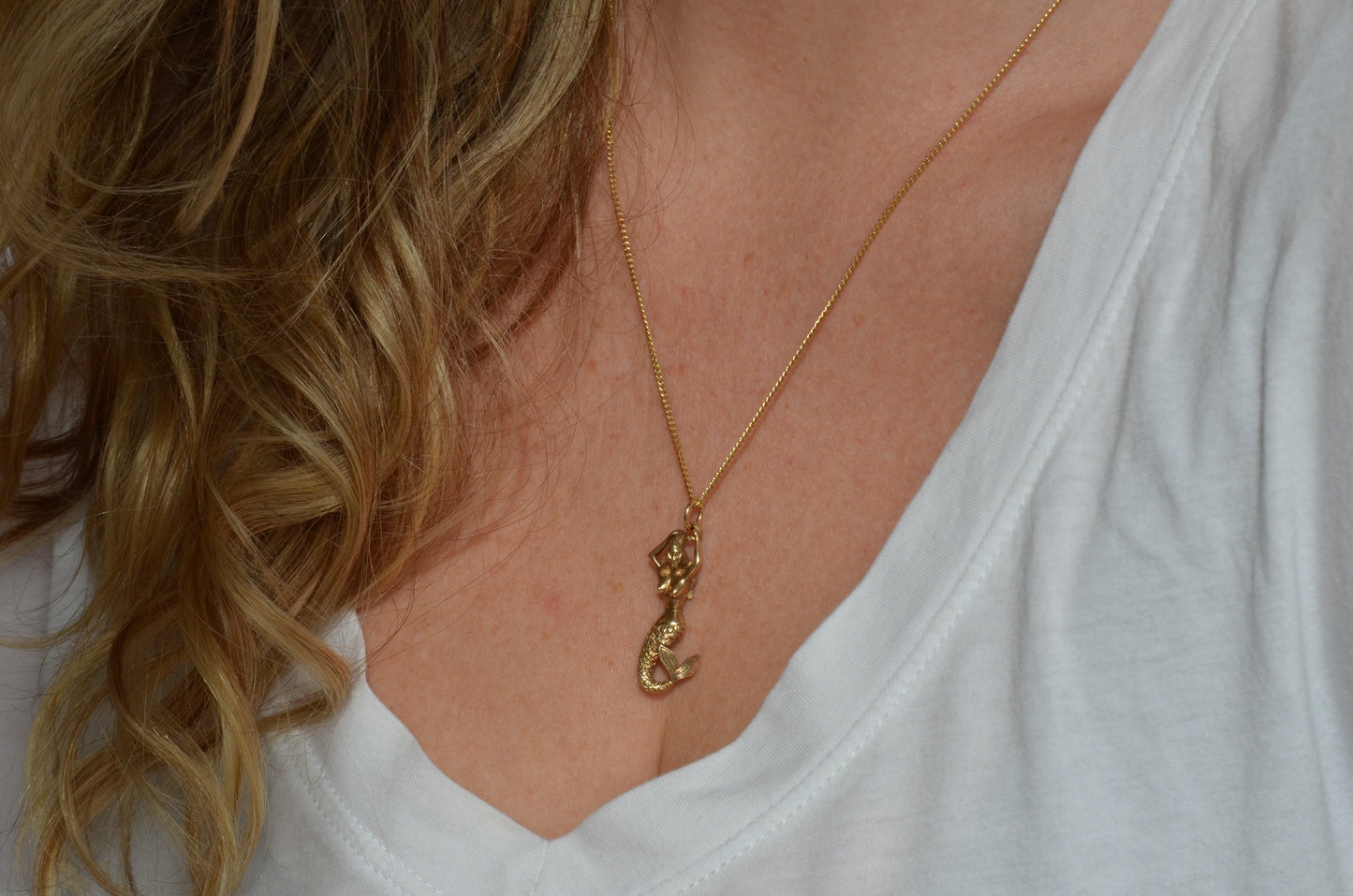 Curvy Vintage Mermaid Charm