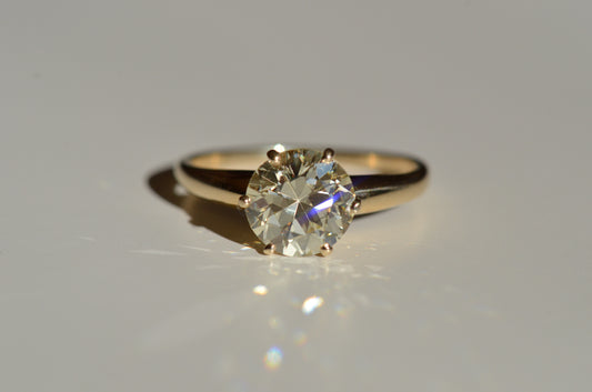 Dazzling Vintage Transitional Diamond Solitaire