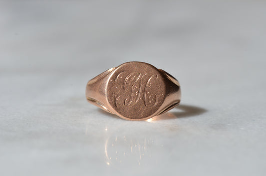 Soft Rosy Signet Ring