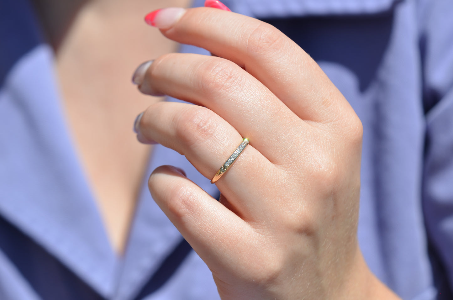 Demure Vintage Diamond Band