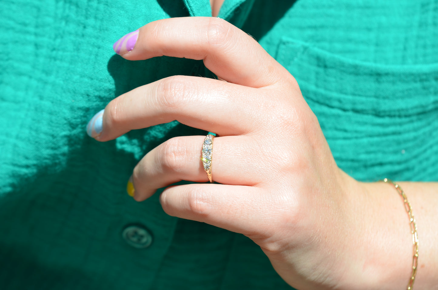 Stunning Vintage Five Diamond Boat Ring