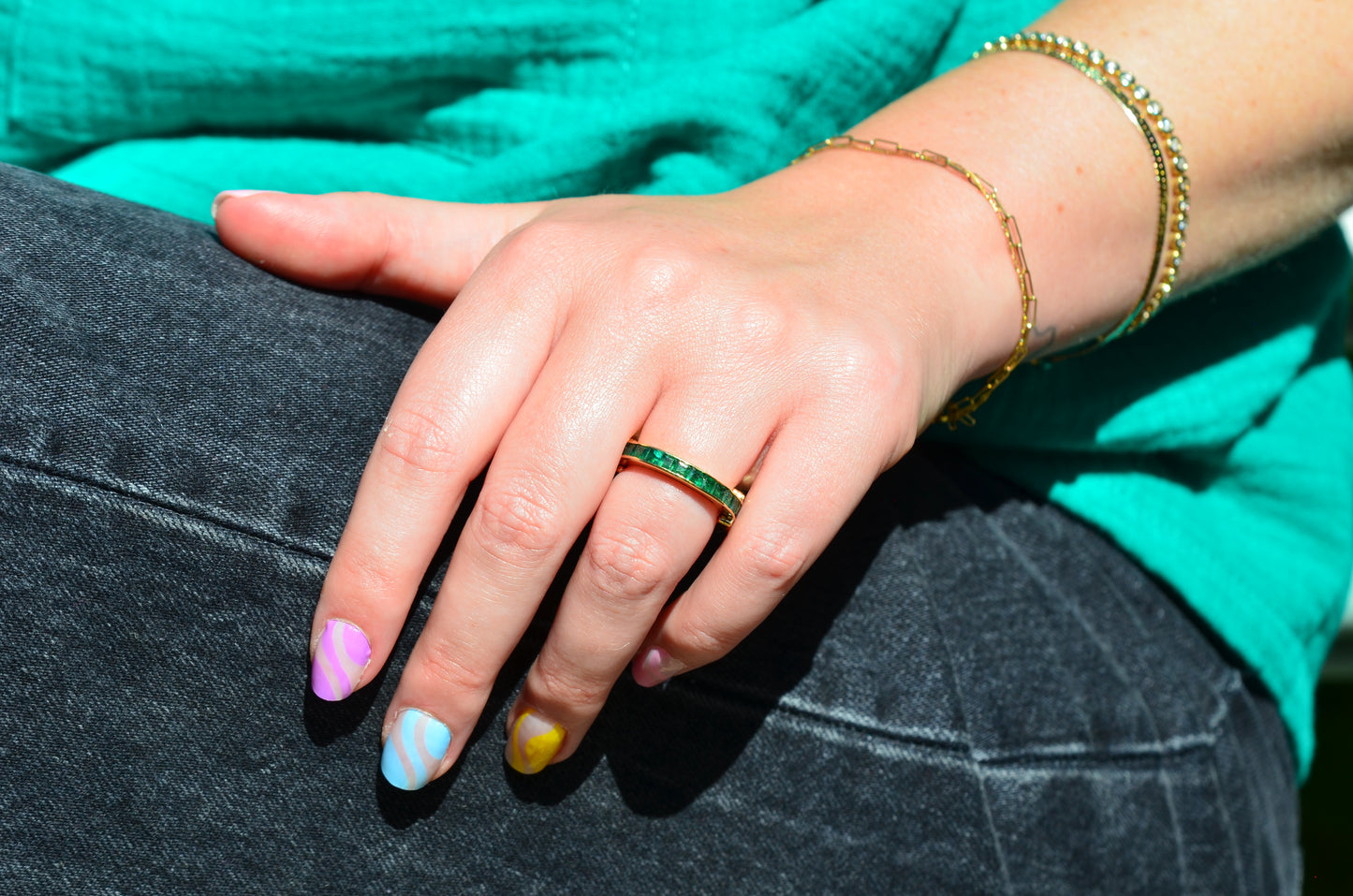 Dazzling Sapphire and Emerald Day and Night Flip Ring